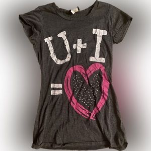 Gray love t-shirt